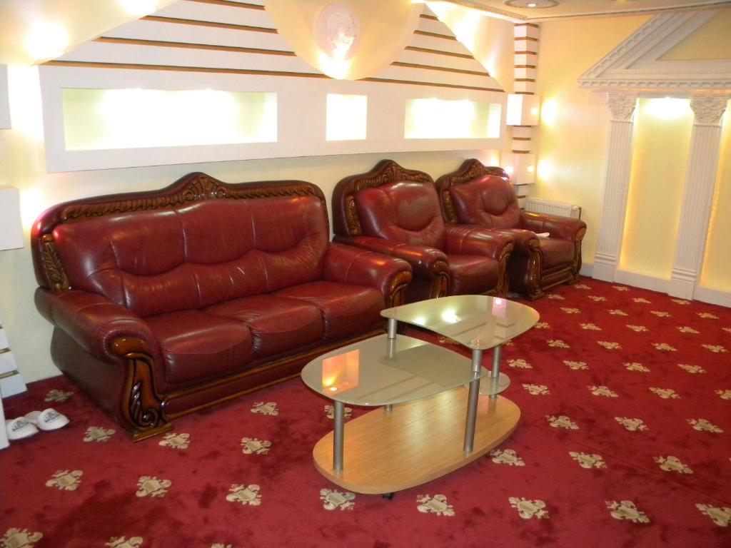 Gloria Mini-Hotel Кишинев Екстериор снимка