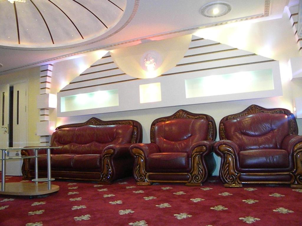 Gloria Mini-Hotel Кишинев Екстериор снимка