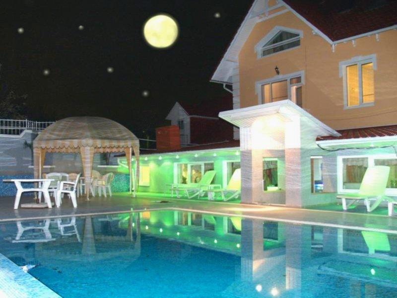 Gloria Mini-Hotel Кишинев Екстериор снимка