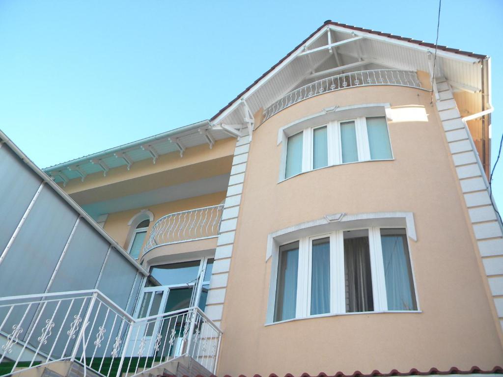 Gloria Mini-Hotel Кишинев Екстериор снимка